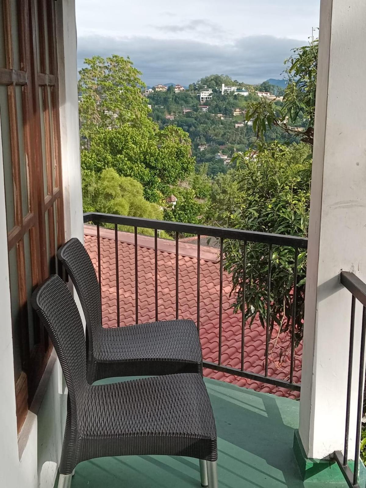 Jily Stay Kandy Exterior foto